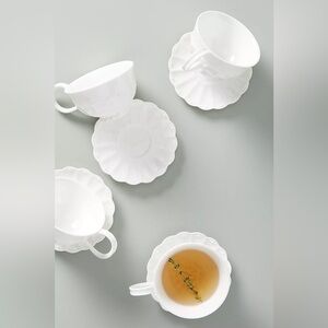 Set of 4 vintage Anthropologie Ville Fleur Cups & Saucers